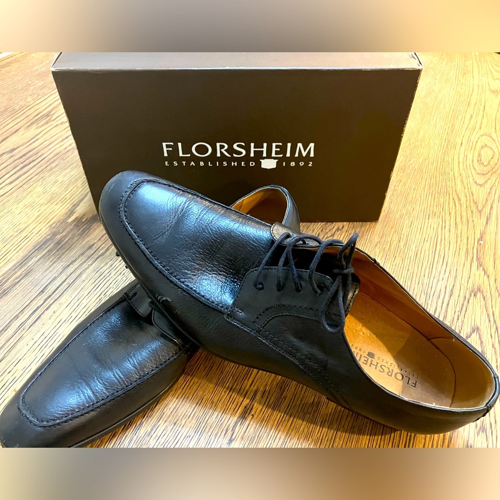Florsheim; Burbank Black Oxford; Size 13